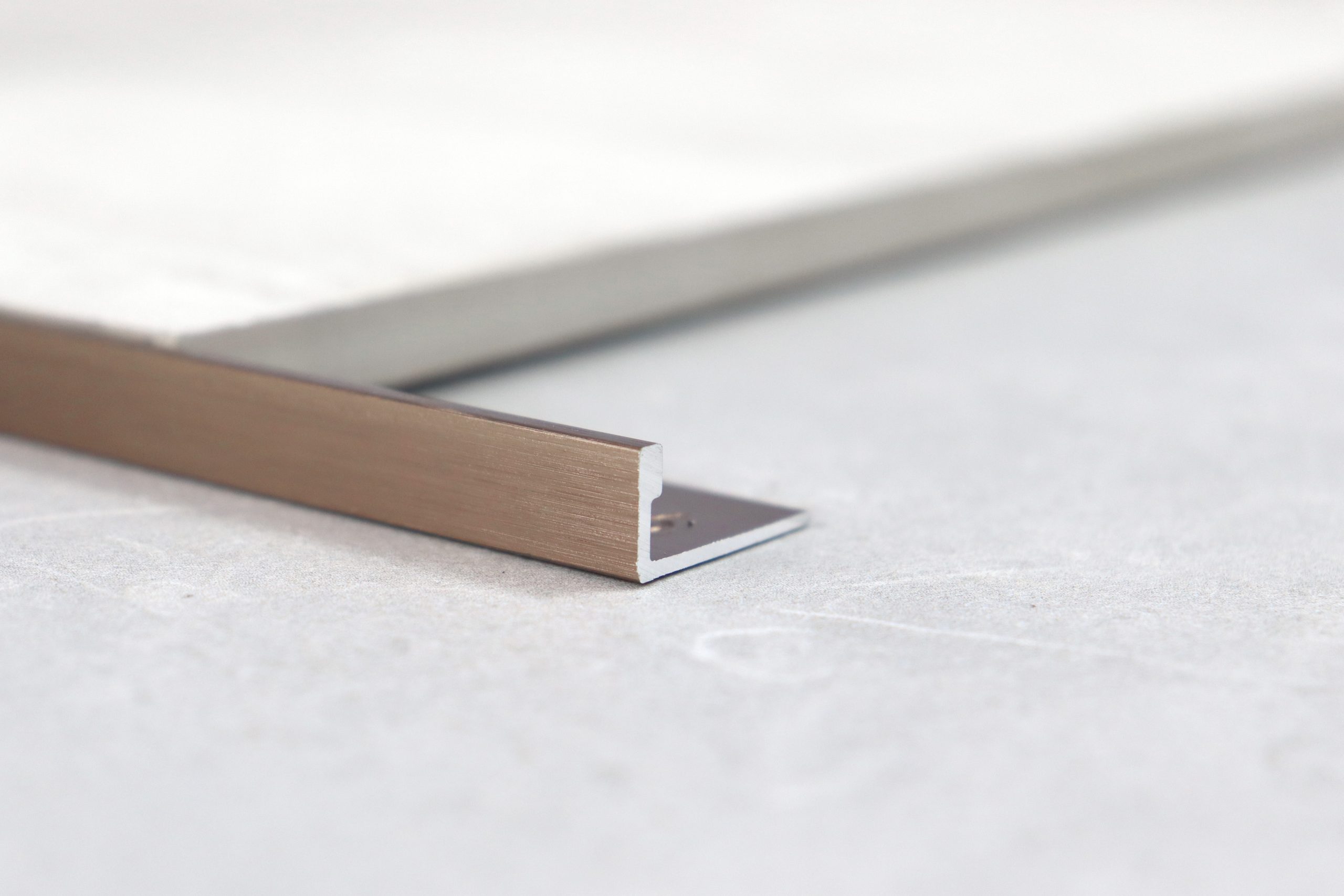 L-shape Angle Brushed Copper 08mm Aluminium