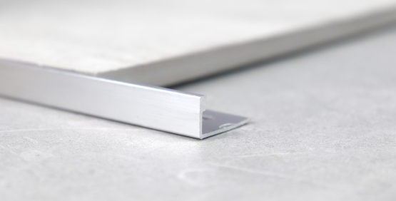 L-shape Angle Plain 17mm Aluminium